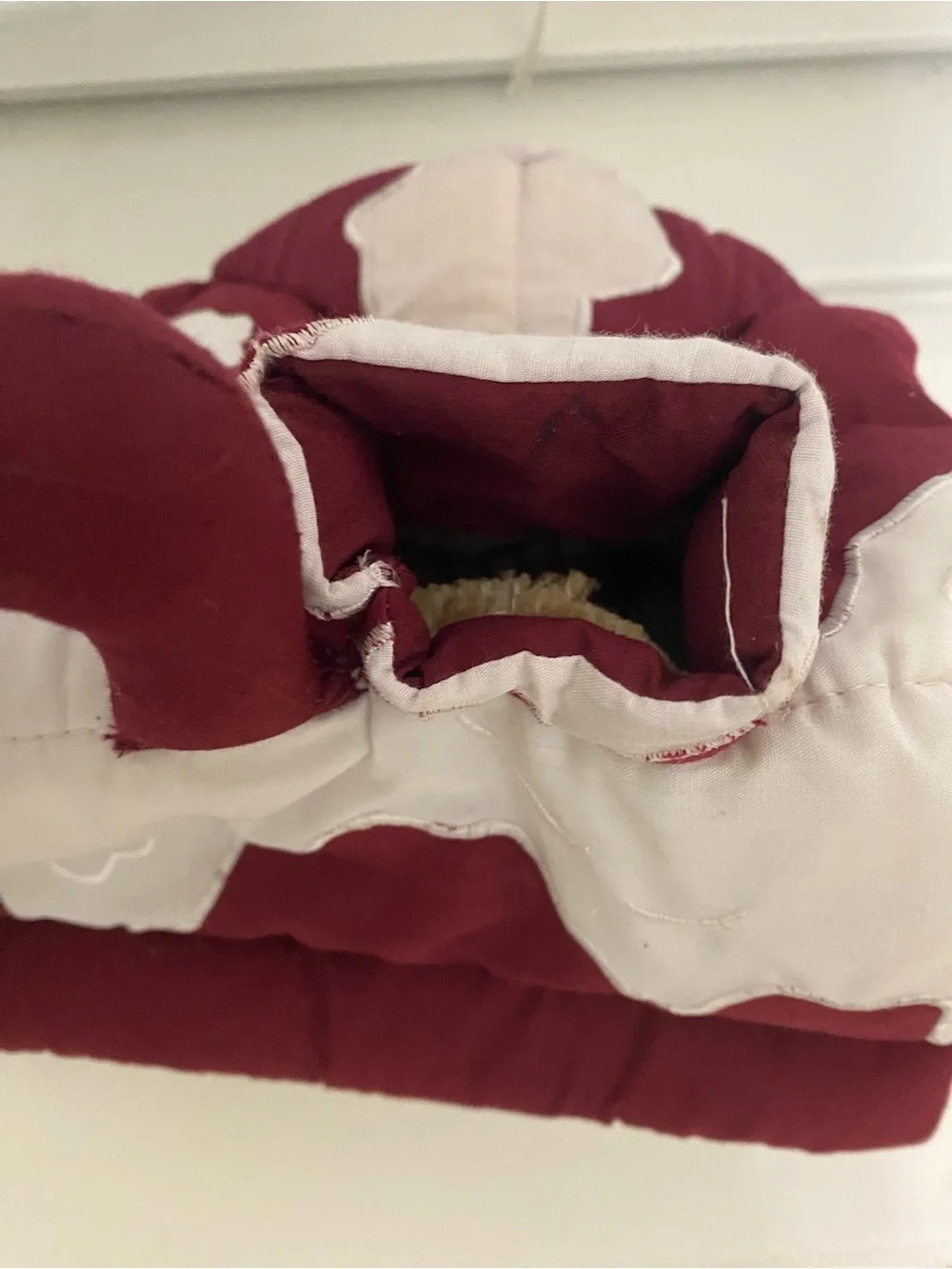 RARE VINTAGE MUSEUM OF FINE ARTS BOSTON PLUSH PORTABLE CHRISTMAS DOLLHOUSE 11”H